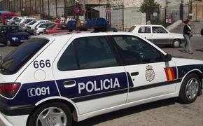 В Испании мужчина ворвался в полицейский участок с ножом