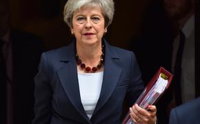 Британские СМИ: консерваторы решили «уволить» Терезу Мэй