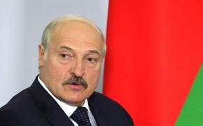 Лукашенко укрепляет границу с Украиной: "оттуда идет беда"