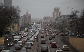 10 баллов. Москва встала в пробки