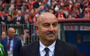 "Пробил в девятку": Черчесов вошел в число лучших тренеров года по версии ФИФА‍