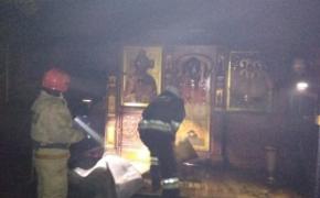 Под Екатеринбургом подожгли храм святых Царственных Страстотерпцев