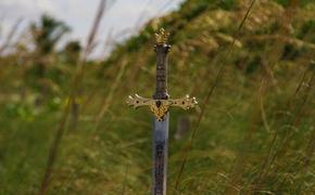 В Швеции девочка нашла в озере меч довикинговых времен