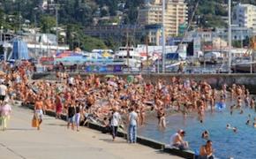 В этом году в Крыму отдохнули более 6 млн туристов.  Это рекордный показатель