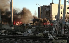 Спасатели закончили разбор завалов на месте взрыва на заводе в Гатчине