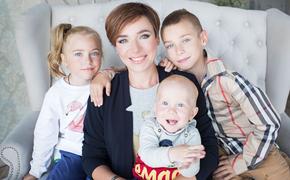 Тутта Ларсен: Моя мама помогает жителям Донбаса
