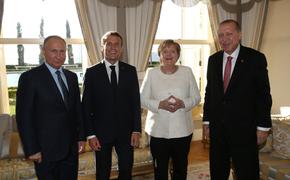 Пушков оценил критику в адрес Меркель за хорошее отношение к Путину и Эрдогану