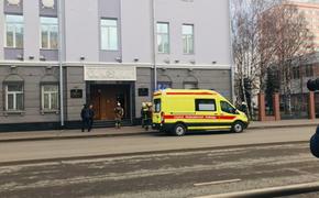 Человек, устроивший взрыв у здания УФСБ в Архангельске, скончался от ранений
