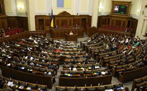 Депутаты Рады отказались отправлять Луценко в отставку