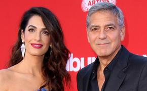 Дети Джорджа Клуни сразили весь мир красотой и обаянием