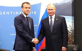 Путин и Макрон обсудили кризис в Сирии и на Украине