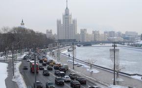 Синоптики предупреждают о существенном усилении ветра в Москве к выходным