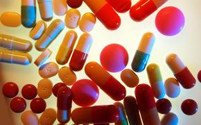 Госдума одобрила уголовное наказание за онлайн-продажу фальшивых лекарств
