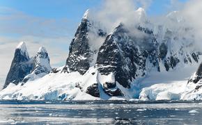 Эксперт оценил намерение США направить в Арктику корабль