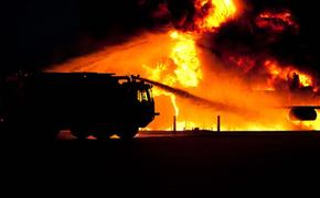 На Украине загорелся нефтехимический завод