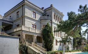 Знаменитый дворец «Мурад-Авур» в Крыму продают за 1 млрд рублей