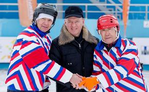 В областном центре состоялся чемпионат Сахалинской области по хоккею с мячом