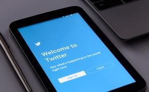 Создатель Twitter за год заработал 140 центов