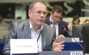 Евродепутат Андрей Мамыкин: «Клятва гражданина Латвии круче, чем клятва юного пионера»