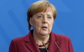 Меркель поздравила Зеленского с победой на выборах президента Украины