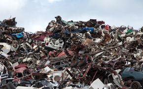 В подмосковном Щелкове тушат пожар на полигоне твердых бытовых отходов "Сабурово"