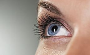 ОРЗ или грипп могут спровоцировать нервный тик глаза