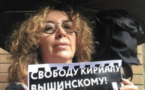 Писатель Маринелла Мондаини: в Италии до сих пор не верят, что Украина обстреливает Донбасс