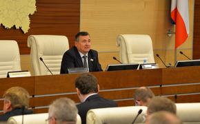 Валерий Сухих рассказал о повестке июньского заседания Законодательного собрания